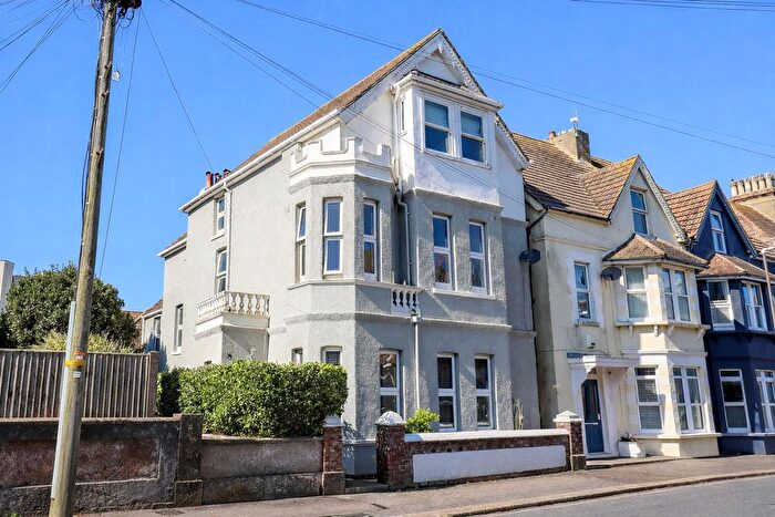 6 Bedroom Detached House For Sale In Albany Road, Bexhill-On-Sea, TN40