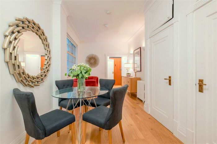 2 Bedroom Apartment To Rent In Park Road, London, NW8