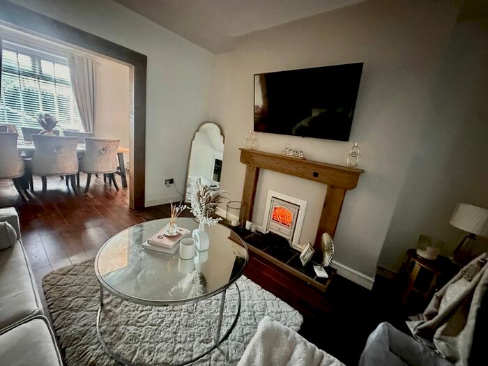 3 Bedroom Property To Rent In Plasnewydd Street, Maesteg, CF34