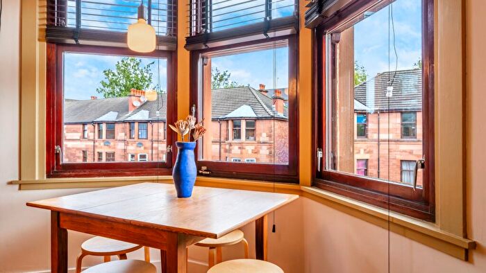 2 Bedroom Flat For Sale In Cartside Street, Flat /, Battlefield, Glasgow, G42