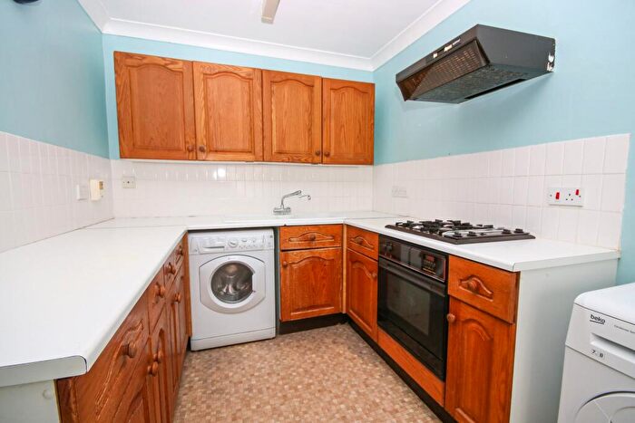 2 Bedroom Apartment To Rent In Rowan Court, Plantation Drive, Norwich, NR7