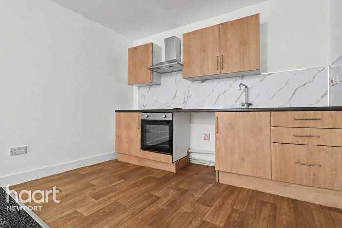 1 Bedroom Apartment To Rent In Commercial Street, Newport, NP20