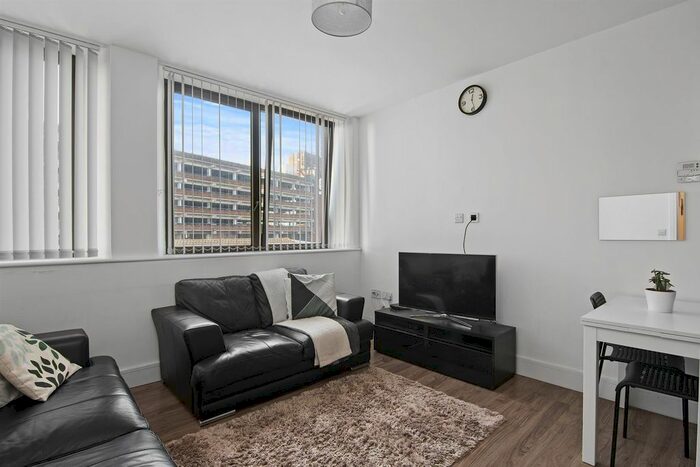 2 Bedroom Flat For Sale In Eleanor Cross Road, Waltham Cross, EN8