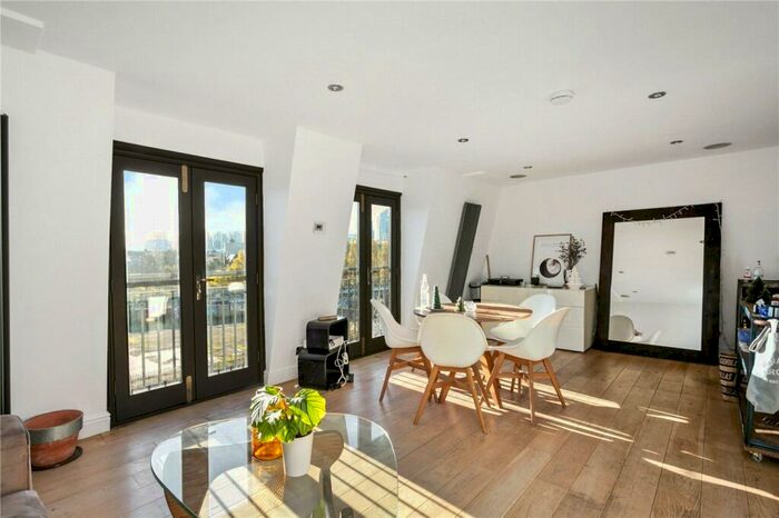 2 Bedroom Apartment To Rent In Cheshire Street, London, E2