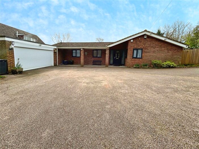 4 Bedroom Bungalow For Sale In Church Road, Hartley, Kent, DA3