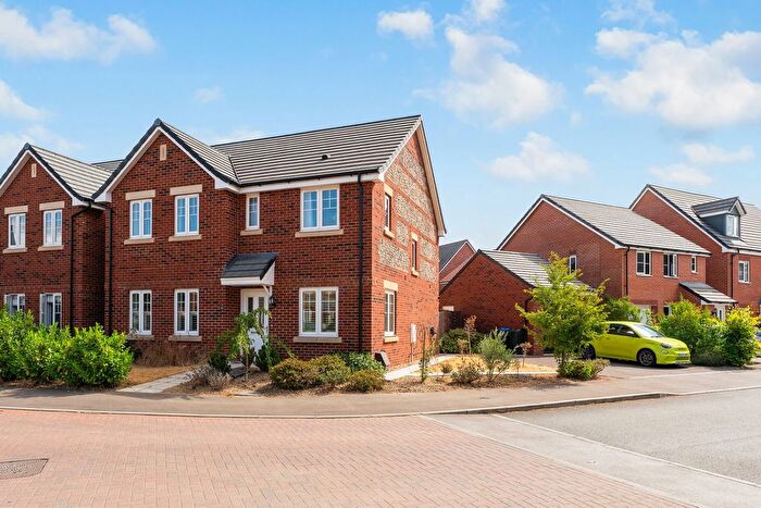 4 Bedroom Detached House For Sale In Melchester Road, Salisbury, SP2
