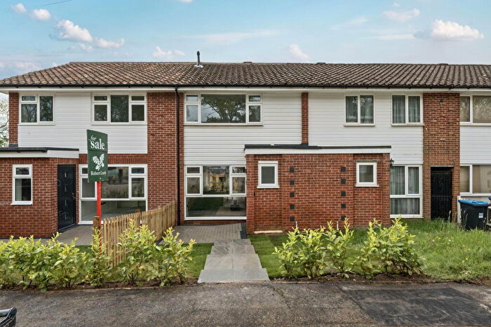 2 Bedroom Terraced House For Sale In Greenacres, Oxted, RH8