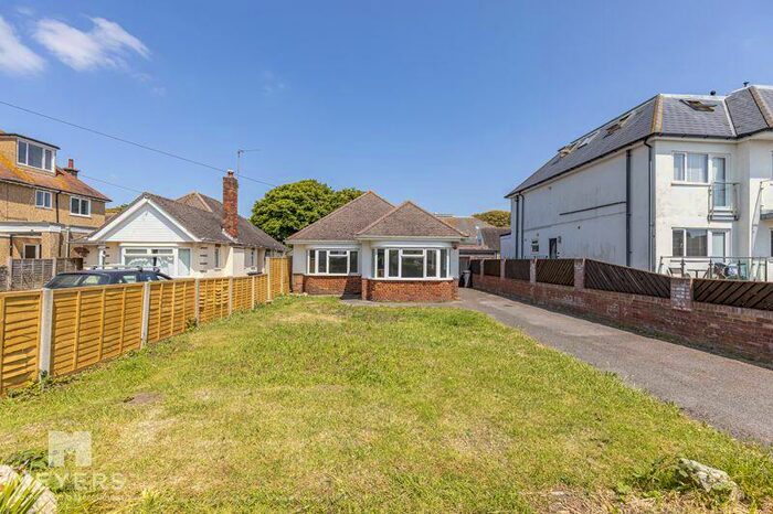 2 Bedroom Bungalow To Rent In Church Road, Southbourne, BH6