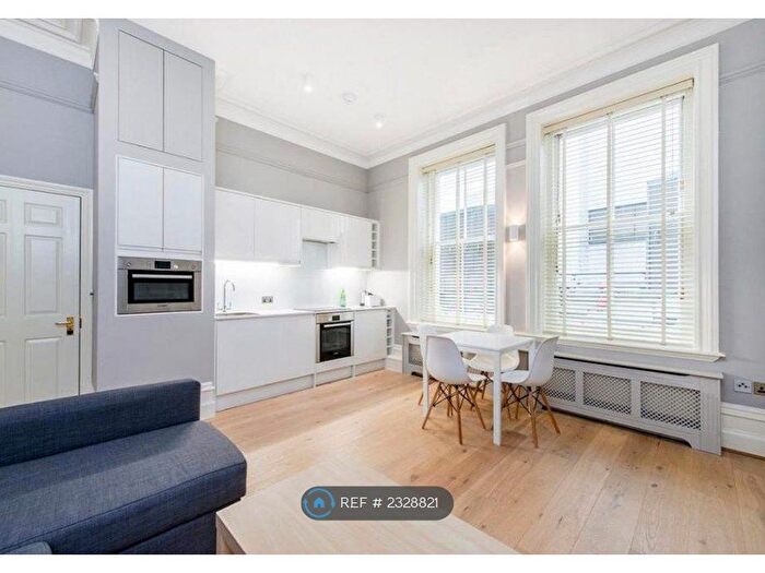 1 Bedroom Flat To Rent In Bank Chambers, London, SW1Y