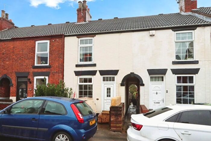 2 Bedroom Terraced House For Sale In Wellington Street, S43