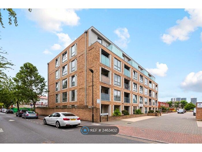 2 Bedroom Flat To Rent In Crediton Road, London, E16