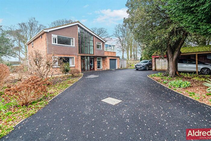 5 Bedroom Detached House For Sale In Station Road, Corton, Lowestoft, Suffolk, NR32