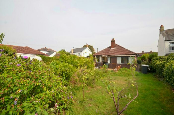 2 Bedroom Detached Bungalow For Sale In Hitchin Lane, Clifton, SG17