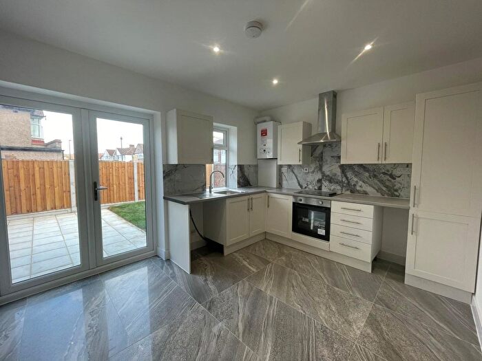 3 Bedroom Terraced House To Rent In Cumberland Road, Edmonton, N9