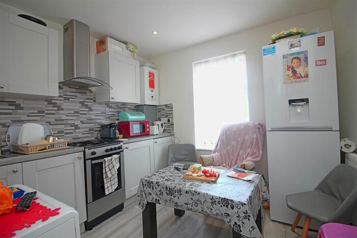 1 Bedroom Flat To Rent In The Highams, Forest View Road, London, E17