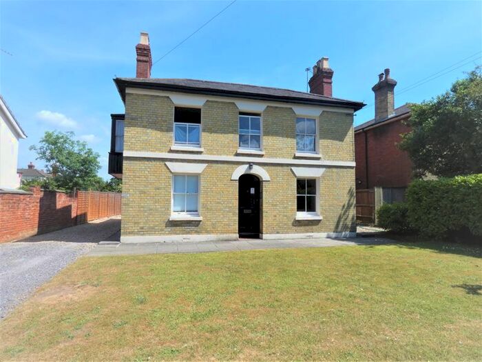 Houses for sale & to rent in Woolston, Southampton