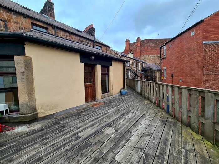 2 Bedroom Flat To Rent In Cheltenham Parade, Harrogate, HG1