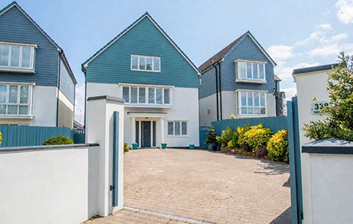 6 Bedroom Detached House For Sale In Tavistock Road, Derriford, PL6