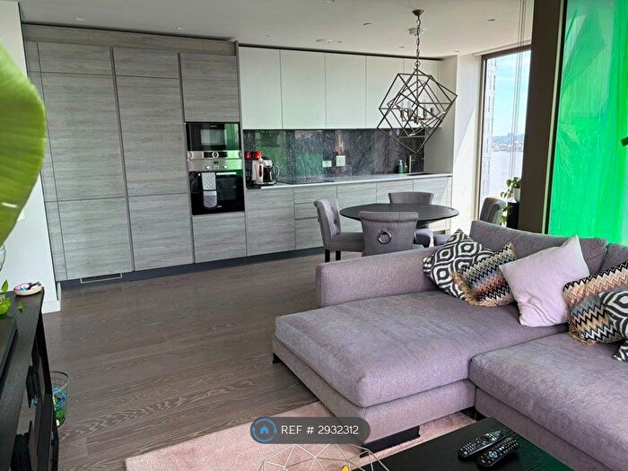 2 Bedroom Flat To Rent In Pilot Walk, London, SE10