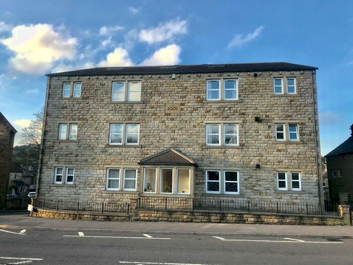 2 Bedroom Flat To Rent In Packhorse Court, Marsden, Huddersfield, HD7