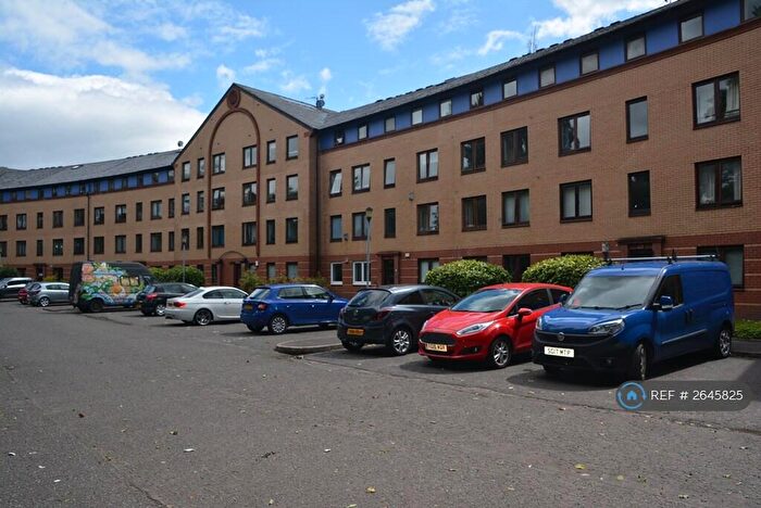2 Bedroom Flat To Rent In Plantation Park Gardens, Glasgow, G51