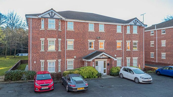 1 Bedroom Flat To Rent In The Old Quays, Latchford, Warrington, WA4