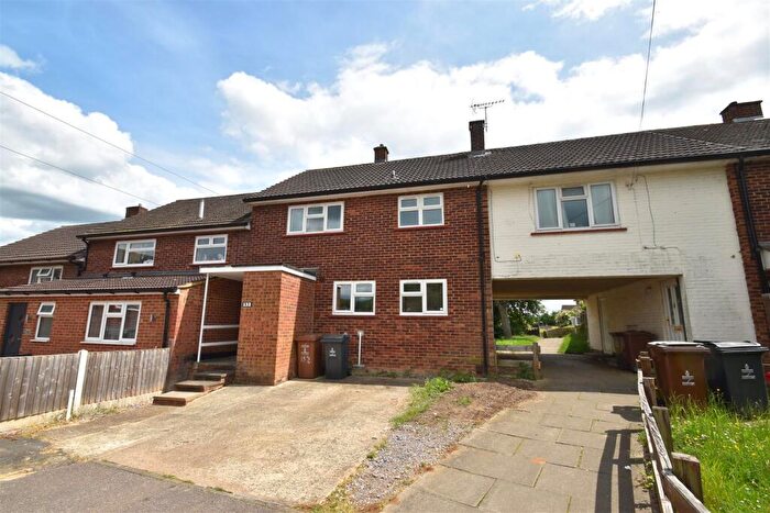 3 Bedroom House To Rent In Pankhurst Crescent, Stevenage, SG2