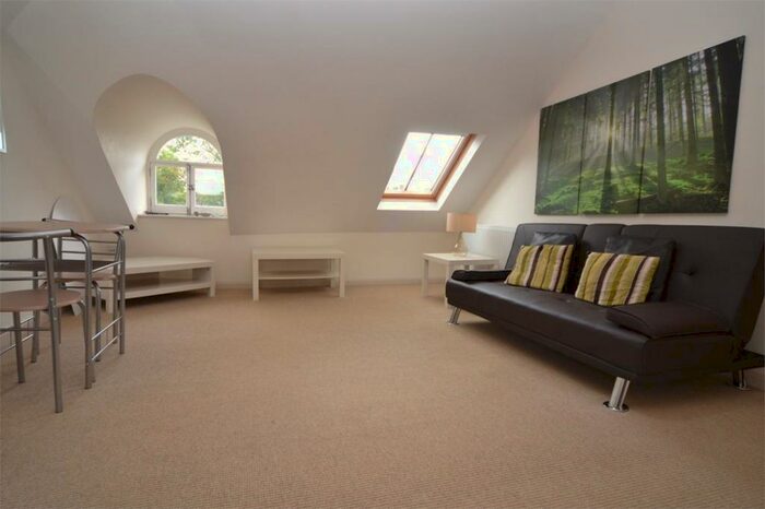 1 Bedroom Apartment To Rent In Norfolk Street, Sunniside Gardens, Sunderland, Tyne & Wear, SR1