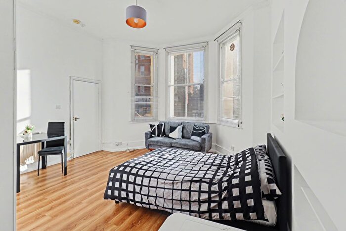 Studio To Rent In Broadhurst Gardens, London, NW6