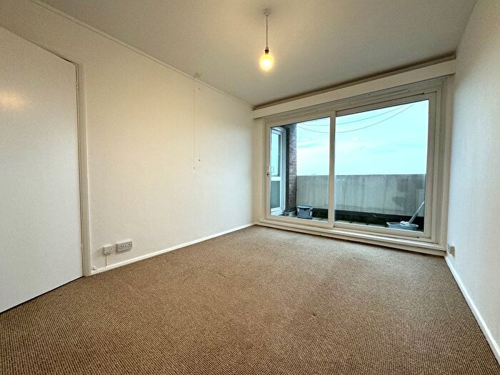 1 Bedroom Flat To Rent In Blackboy Road, Exeter, EX4