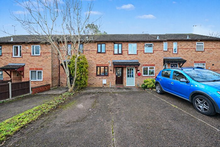 2 Bedroom Terraced House For Sale In Mosedale, Rugby, CV21