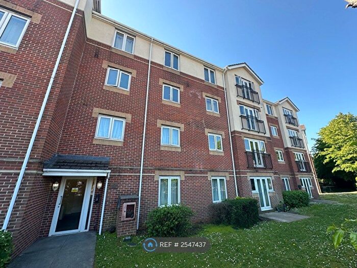 1 Bedroom Flat To Rent In West End House, Southampton, SO18