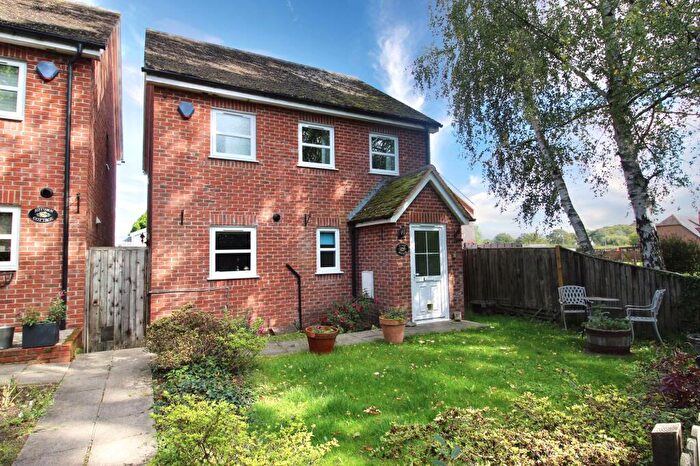 3 Bedroom Detached House For Sale In Stapleford Lane, Durley, SO32