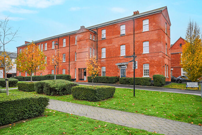 2 Bedroom Flat For Sale In Mary Munnion Quarter, Chelmsford, CM2