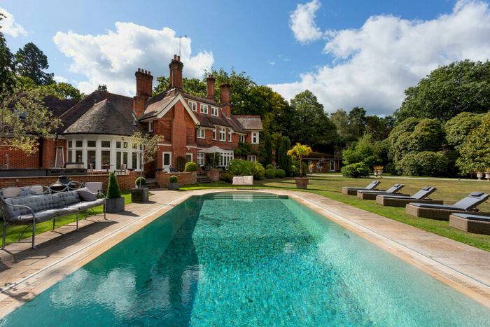 10 Bedroom Detached House To Rent In Kings Ride, Ascot, SL5
