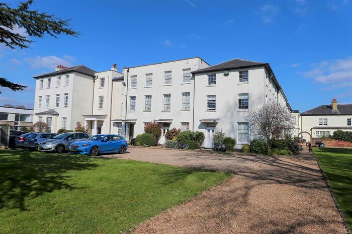 2 Bedroom Flat To Rent In Moorcroft Park, Harlington Road, Uxbridge, UB8