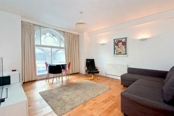 2 Bedroom Apartment To Rent In Farringdon Road, EC1M