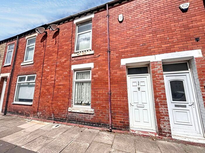 2 Bedroom Terraced House For Sale In Gladstone Street, Blyth, NE24