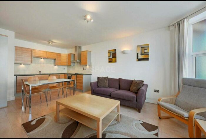 2 Bedroom Apartment To Rent In Il Libro Court, Kings Road, Reading, RG1