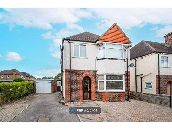 3 Bedroom Detached House To Rent In Grantley Road, Guildford, GU2