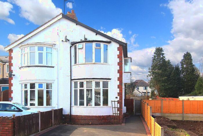3 Bedroom Property To Rent In Pennhouse Avenue, Penn, Wolverhampton, WV4