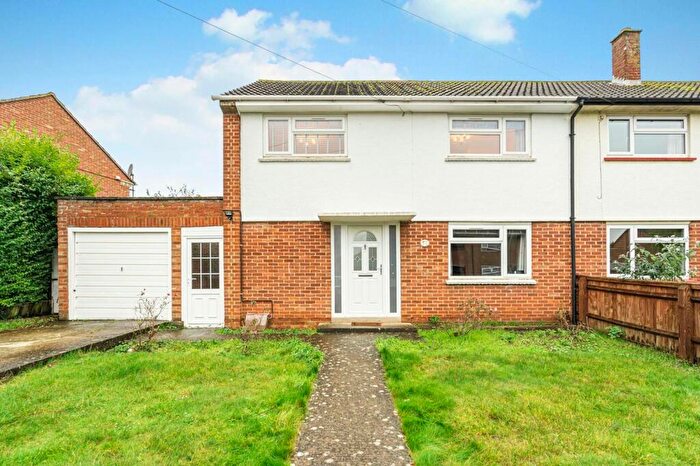 3 Bedroom Semi-Detached House For Sale In Elton Crescent, Wheatley, OX33