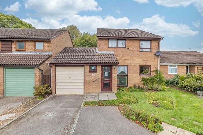 4 Bedroom Detached House For Sale In Covert, Ashford, Kent, TN23