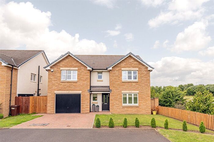5 Bedroom Detached House For Sale In Mayflower Gardens, Loanhead, Midlothian, EH20