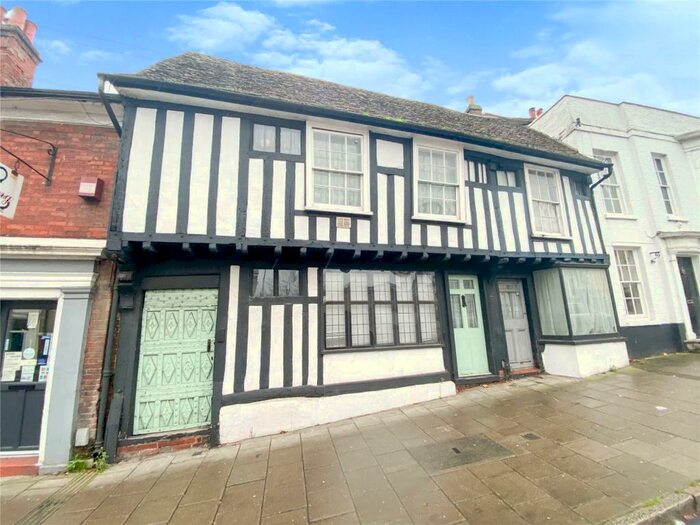 1 Bedroom Maisonette To Rent In East Hill, Colchester, Essex, CO1