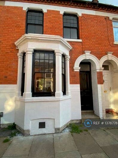 2 Bedroom Terraced House To Rent In Talbot Road, Northampton, NN1