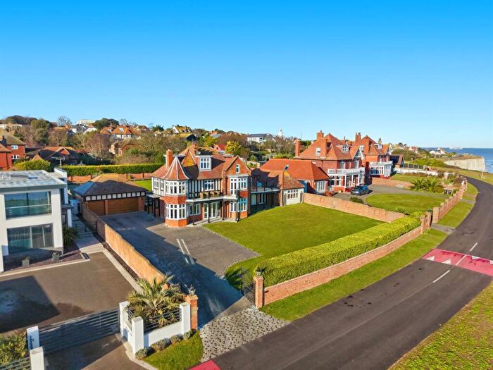6 Bedroom Detached House For Sale In Cliff Promenade, North Foreland, Broadstairs, CT10