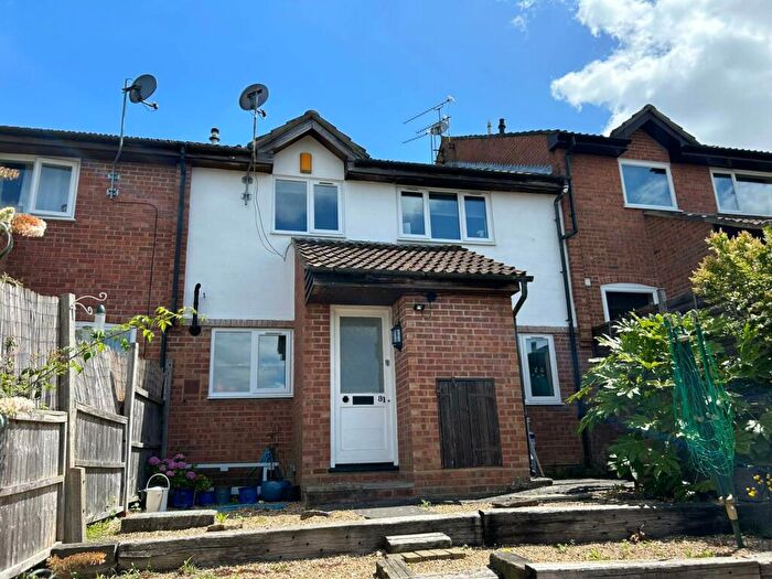 2 Bedroom Semi-Detached House To Rent In Tansy Close, Guildford, GU4