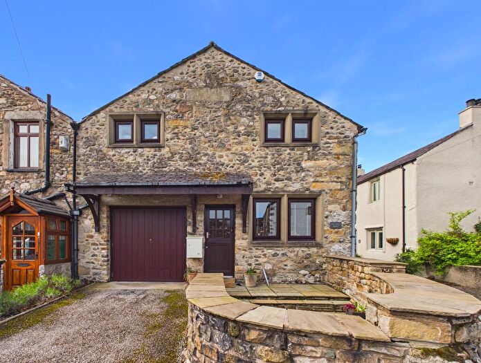 5 Bedroom Barn Conversion For Sale In The Malt Barn, Town End, Bolton Le Sands, LA5