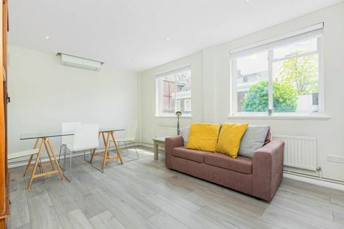 1 Bedroom Flat To Rent In Camera Place, London, SW10